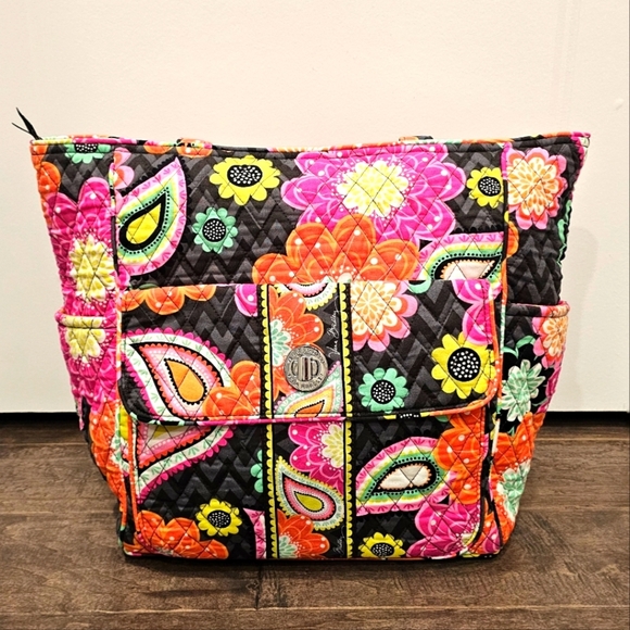 Vera Bradley Quilted Ziggy Zinnia Pattern Women's Cotton Tote Bag - Picture 7 of 11